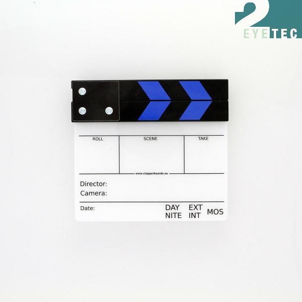 schwarz/blau, Standard